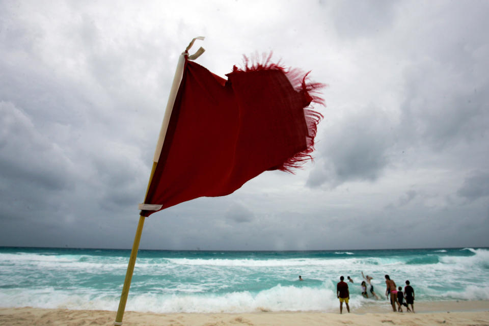 6 red flags revealed: Source: REUTERS