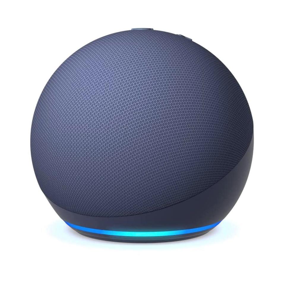 18) Echo Dot (5th Gen)