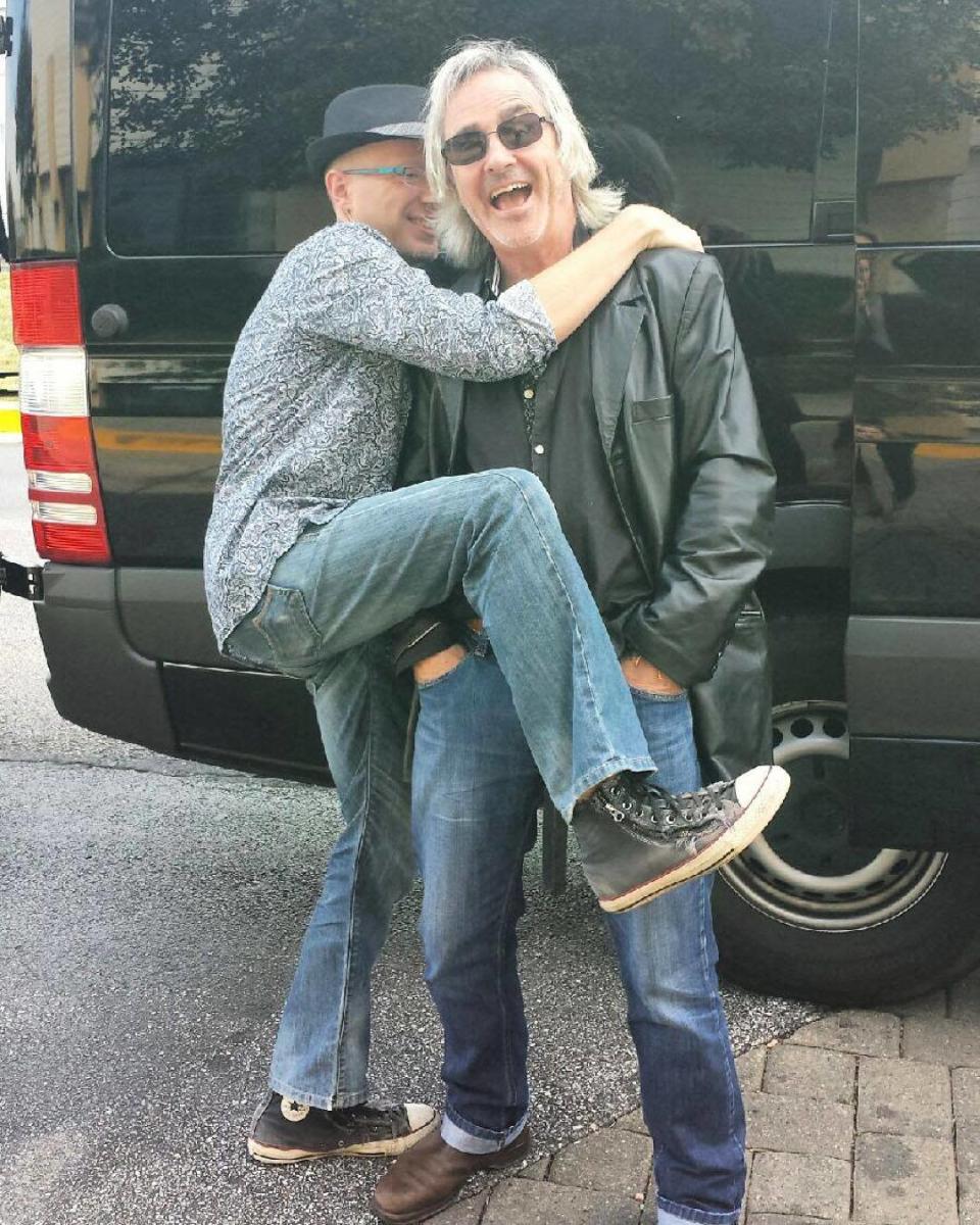 Tom Toomey and Zombies Manager Chris Tuthill up to no good before heading out on the road again. Next stop NYC where The Odessey Continues. Our brand new album “Still Got That Hunger” is out NOW!! #StillGotThatHunger#OdesseyAndOracle #DC #NYC #TourLife#BritishInvasion #TheZombies