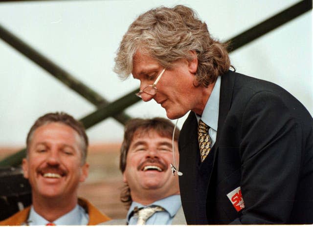 Willis with Ian Botham (left) and Alan Lamb (centre) at  Chesterfield Cricket ground in 1996 