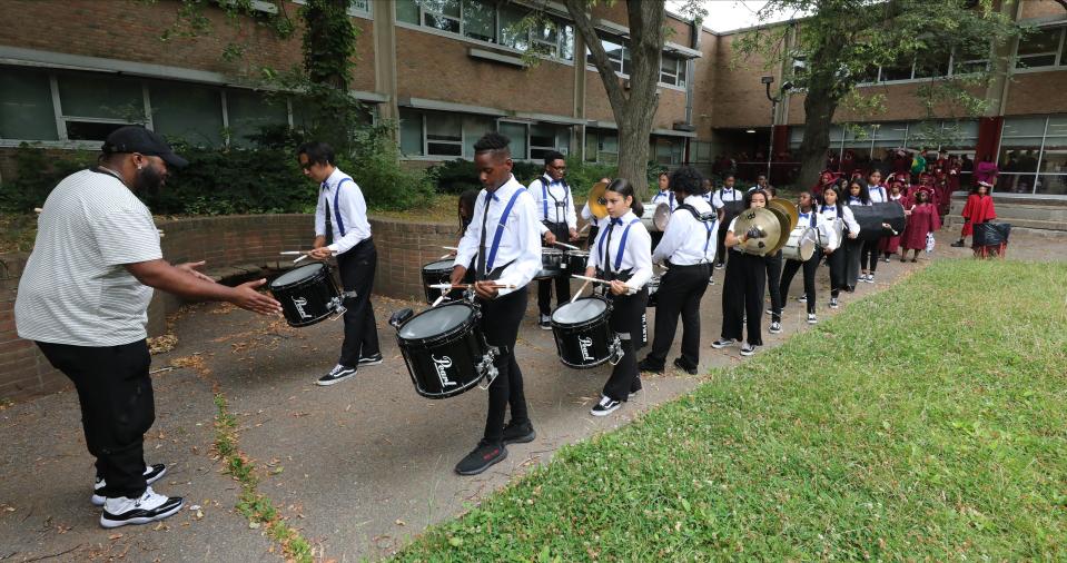 "Ice Cold Experience" drum-line at Mount Vernon High School.