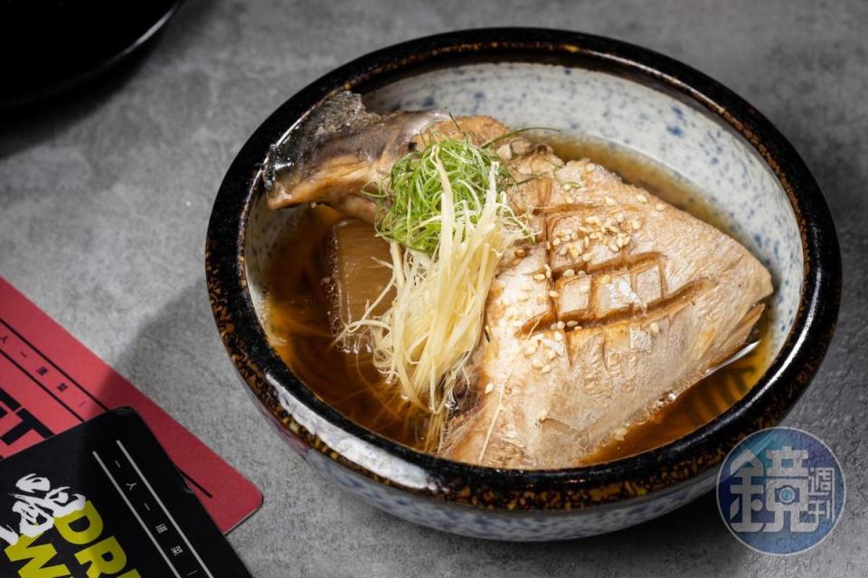 「燉煮青甘下巴」鹹甜甘潤的日式滋味如居酒屋料理。（時價）