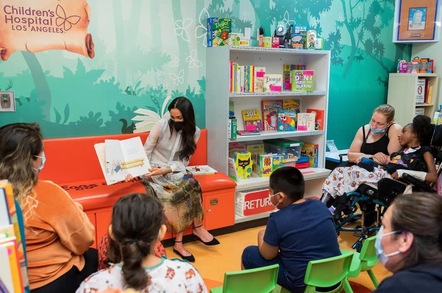 Meghan Markle Continues Charitable Initiative With Visit to Childrens Hospital Los Angeles