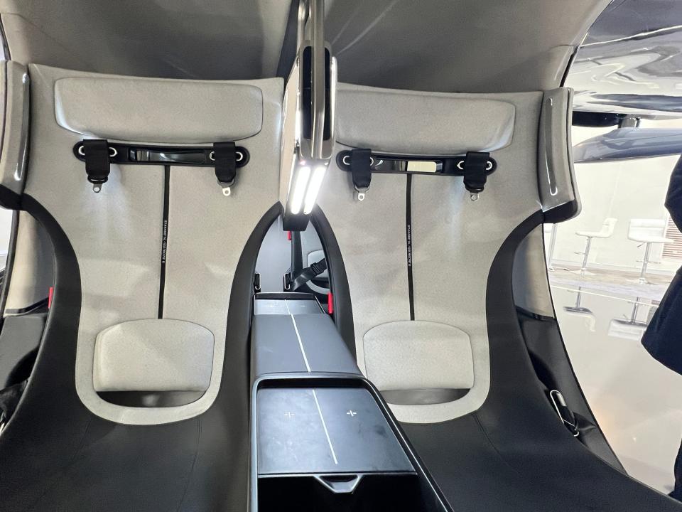 The front two passenger seats of Archer's Midnight eVTOL