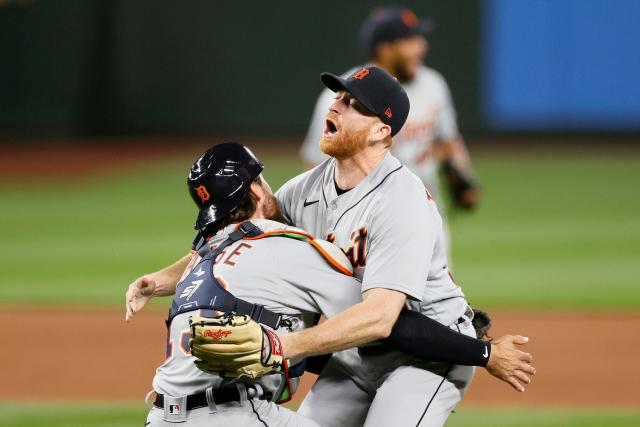 MLB: Tigers' Spencer Turnbull throws no-hitter vs. Mariners