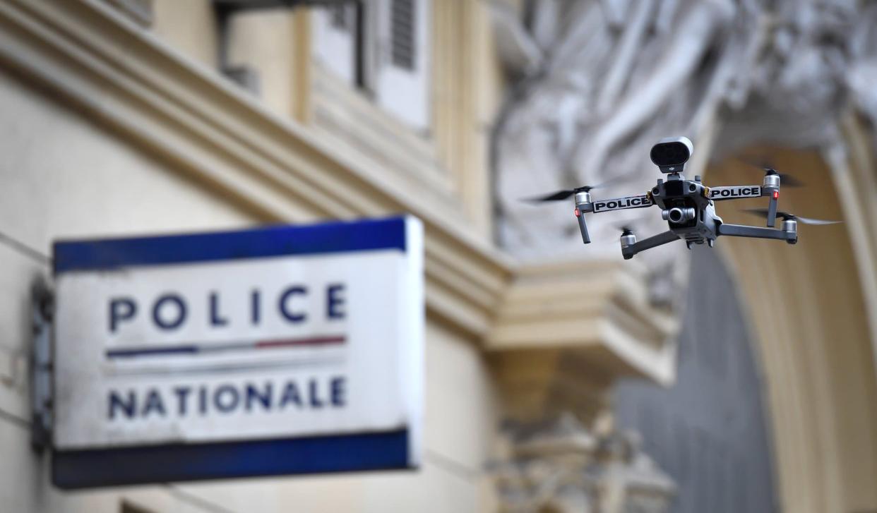 Un drone de la police, durant le confinement à Marseille. (PHOTO D'ILLUSTRATION) - GERARD JULIEN