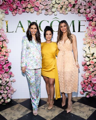 <p>BFA.com</p> Novia Romeo Santos, Giselle Blondet y Clarissa Molina