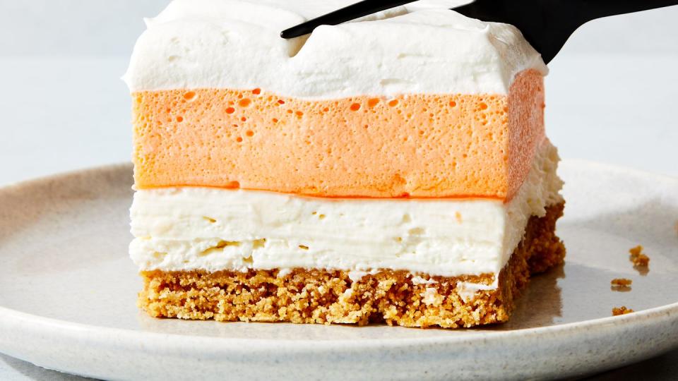 orange creamsicle bars with a graham cracker crust