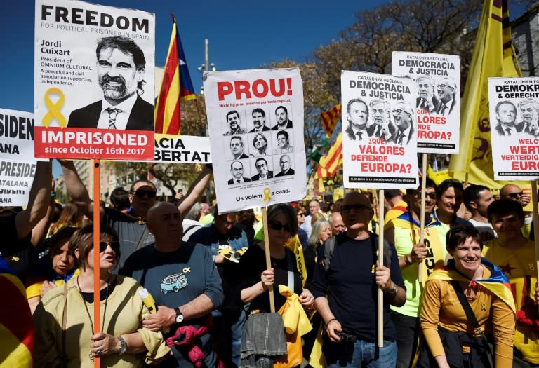 Many in the crowd wore yellow - the colour chosen to show solidarity with the jailed leaders