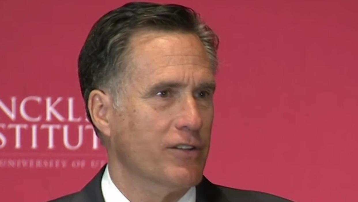 Mitt Romney: 'Donald Trump Is a Phony