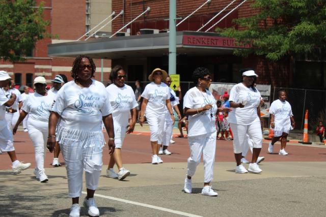 Community Parade kicks off Hall of Fame festivities in Canton