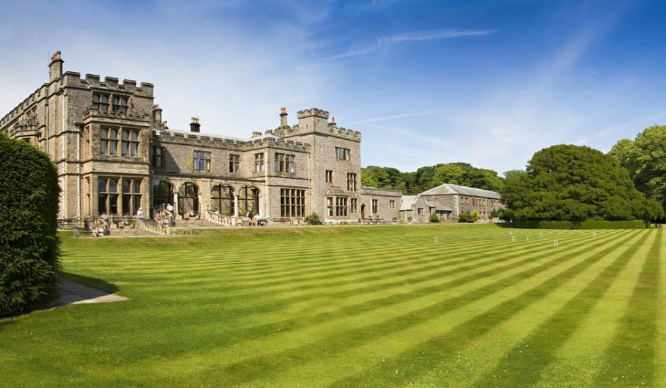 Lush exteriors are bound to impress at Armaithwaite Hall (Armaithwaite Hall)