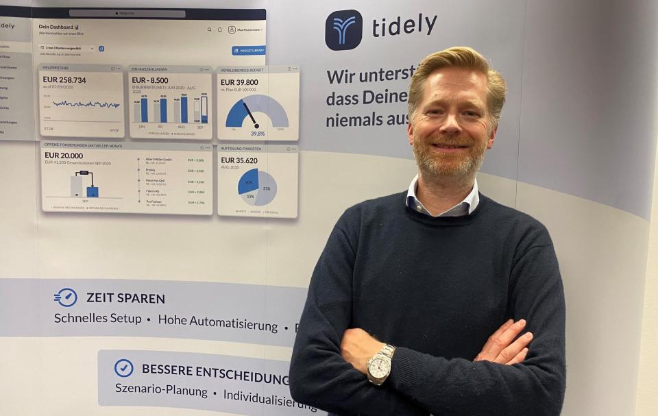 Niclas Storz verließ seinen Berater-Job bei BCG, um ein eigenes Finanzmanagement-Tool auf den Markt zu bringen. Er wollte mehr machen, als nur Folien zu schreiben.  - Copyright: Tidely