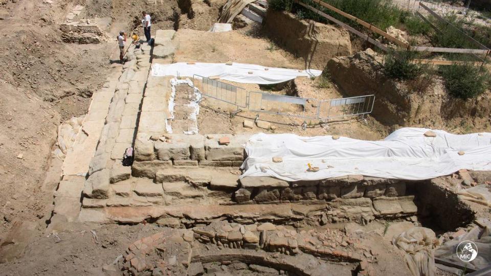 The building was unearthed in Sarsina, the birthplace of Plauto, officias said.