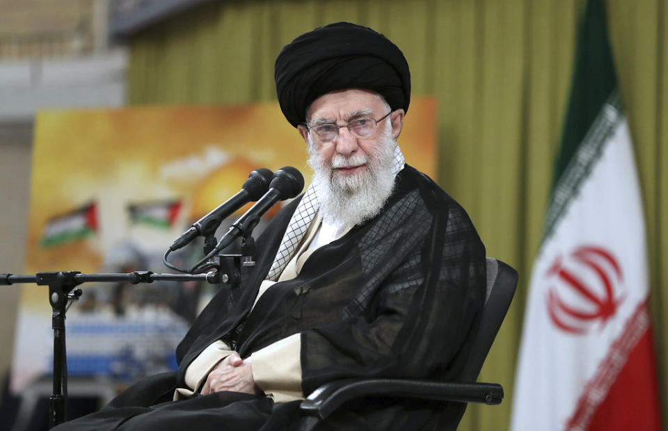 伊朗最高領袖哈阿里·哈米尼（Ali Khamenei）揚言報復以色列。   圖 : 達志影像/美聯社