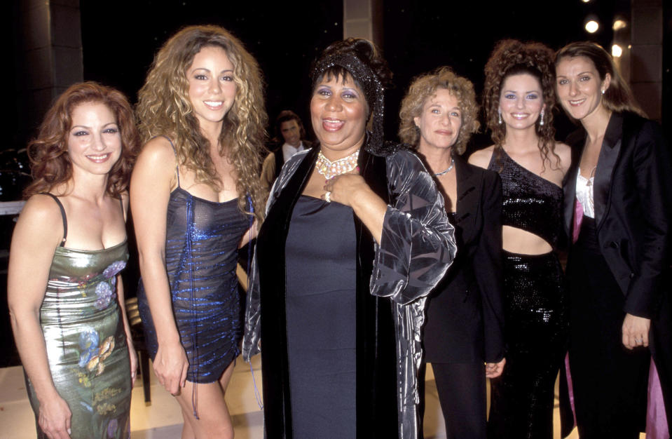 Aretha Franklin with Gloria Estefan, Mariah Carey, Carole King, Shania Twain, and Celine Dion at “VH1 Divas” in 1998.