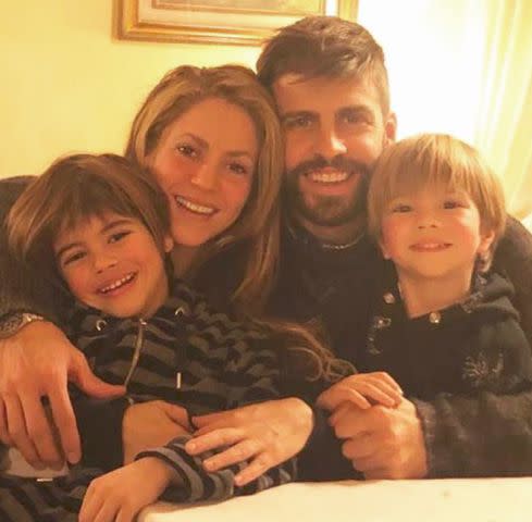 Shakira Instagram Shakira and Gerard Piqué with their kids in 2018