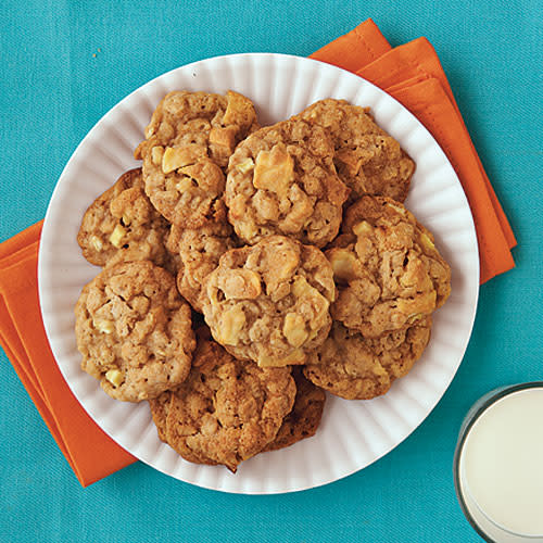 Chewy Caramel Apple Cookies