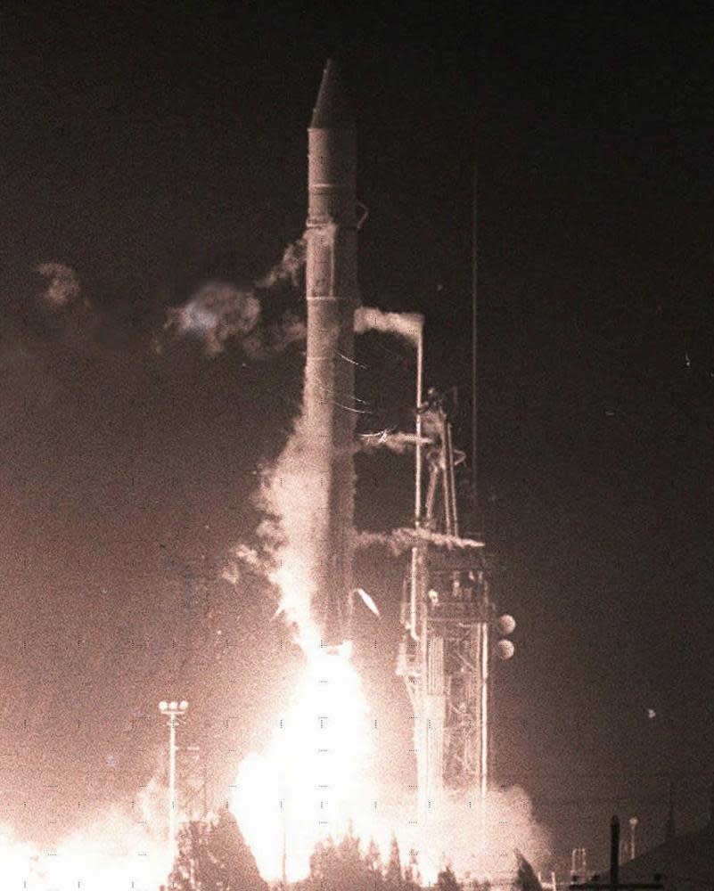 The launch of Pioneer 10