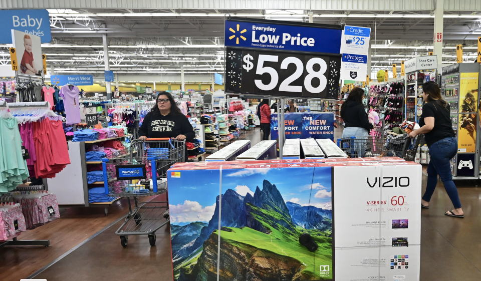 People shop at a Walmart Supercenter store in Rosemead, California on May 23, 2019. (Photo: FREDERIC J. BROWN/AFP/Getty Images)