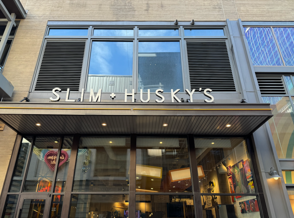 Slim & Husky's Pizza Beeria on Broadway