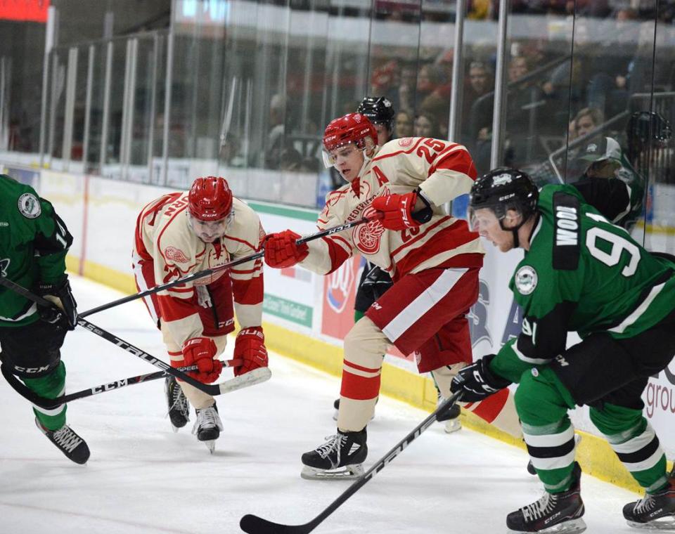 The Fredericton Red Wings beat Grand Falls Rapids in its home opener 5-1. 