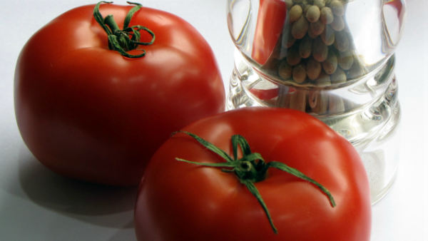 Natural Wonders - Tomatoes