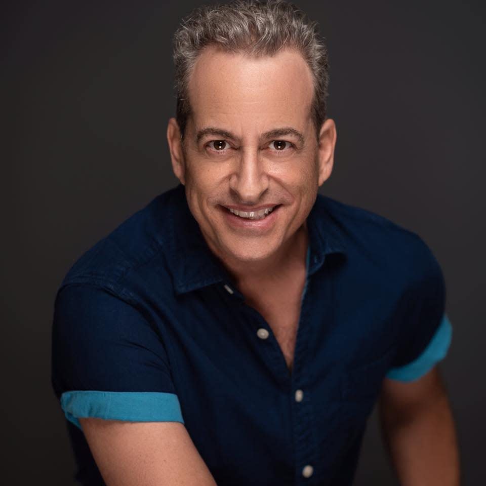 Ron Feingold, a one-man-band and comedian all in one, performs in Clermont Saturday night.