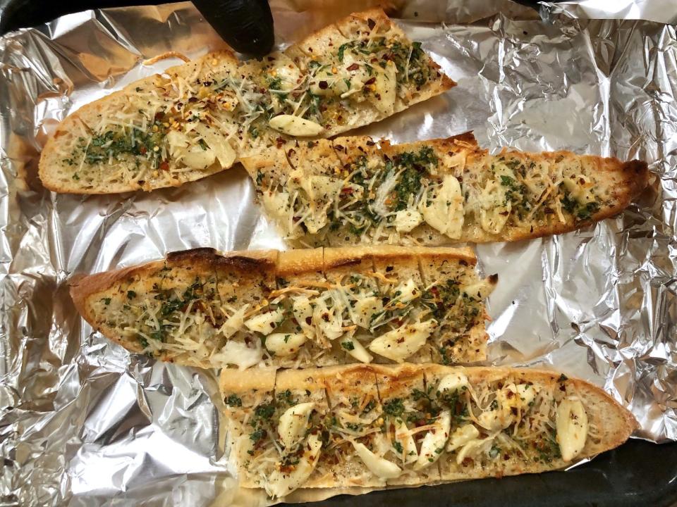 Ina Garten's Outrageous Garlic Bread