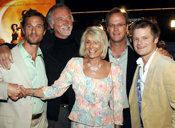 Matthew McConaughey with his family and Steve Zahn at the Hollywood premiere of Paramount Pictures' Sahara