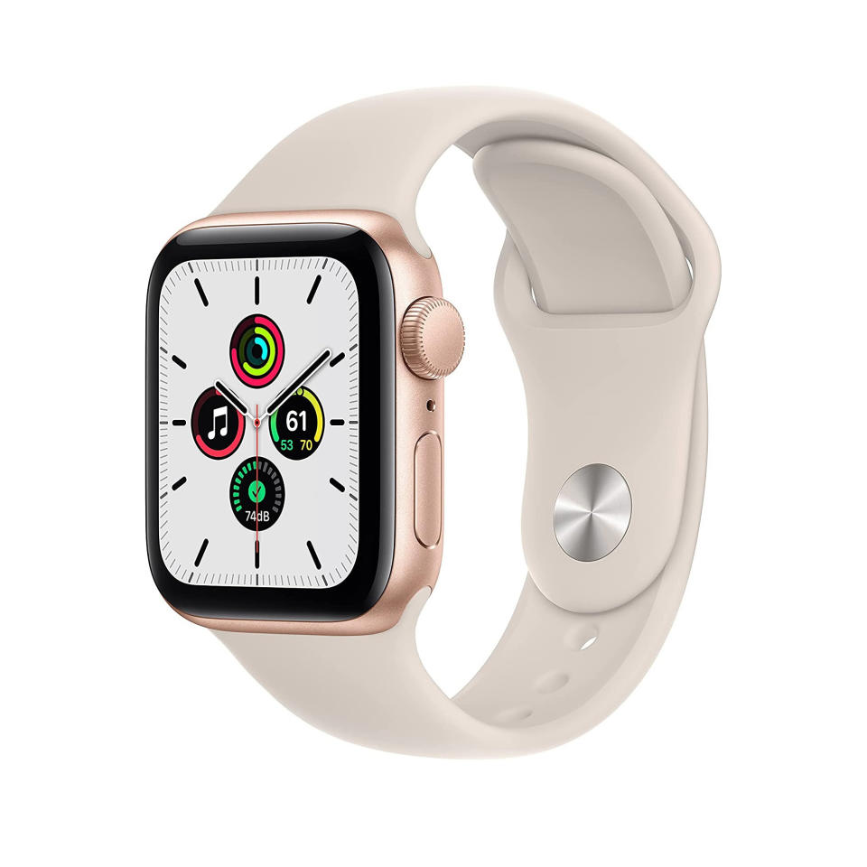 Apple Watch SE 44mm with GPS in Starlight