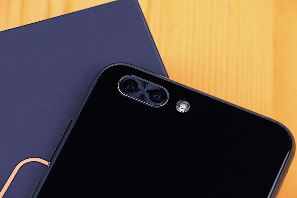 望遠變焦雙鏡頭 ASUS ZenFone 4 Pro 動手玩