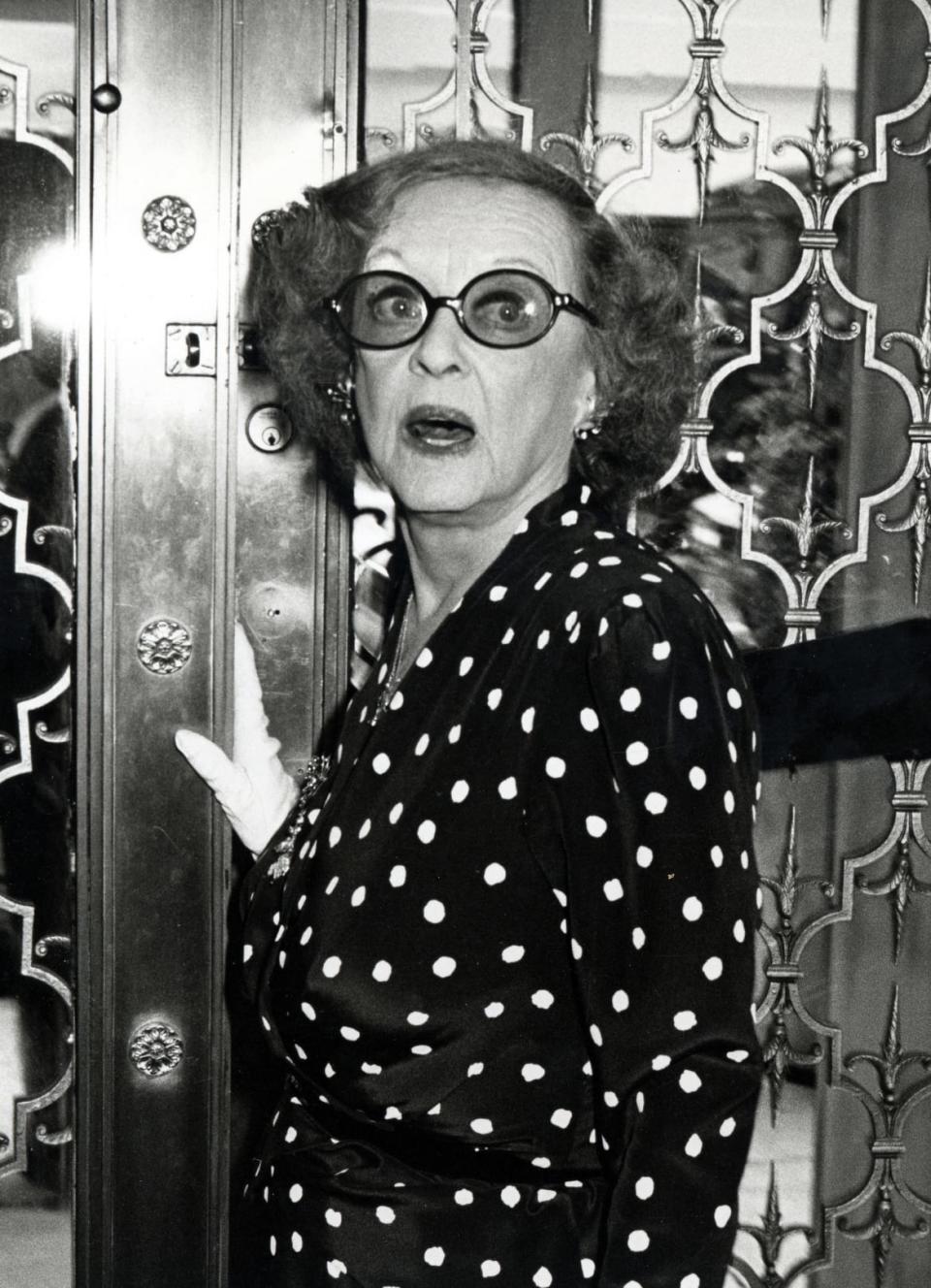 <div class="inline-image__caption"><p>Bette Davis during Bette Davis Sighting Outside Hisae Restaurant in Los Angeles - May 7, 1980 at Hisae Restaurant in Los Angeles, California, United States. </p></div> <div class="inline-image__credit">Ron Galella / Ron Galella Collection / Getty</div>