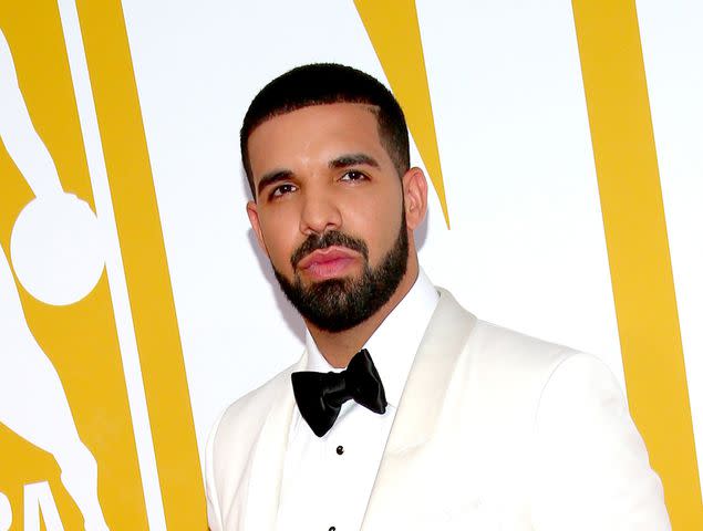 Drake at the 2017 NBA Awards