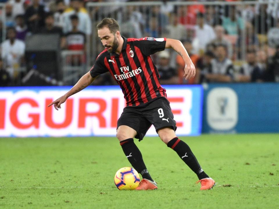 Friday’s transfer round-up: Maurizio Sarri hints at Gonzalo Higuain signing as Marko Arnautovic left out West Ham squad