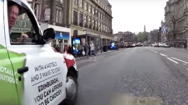 The disagreement began after the taxi driver drove close to the cyclist. Photo: YouTube