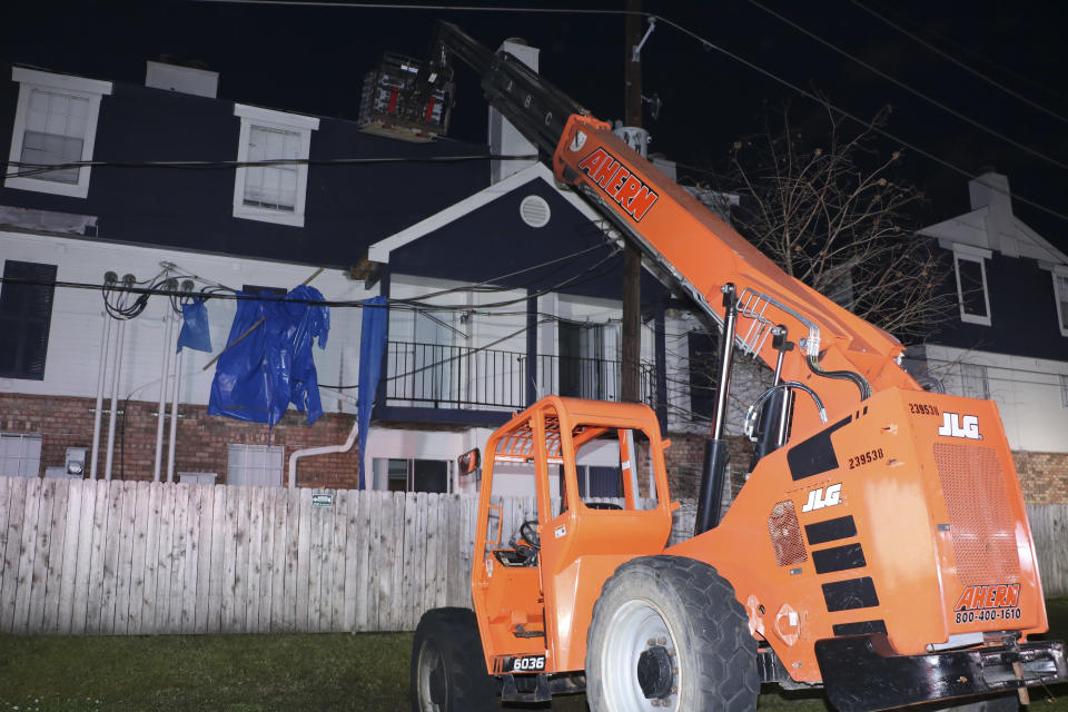 Un condominio en Florida donde Andrés Toma, de 16 años, trabajaba como techador cuando cayó al vacío y murió en abril de 2023. (OSHA vía The New York Times)
