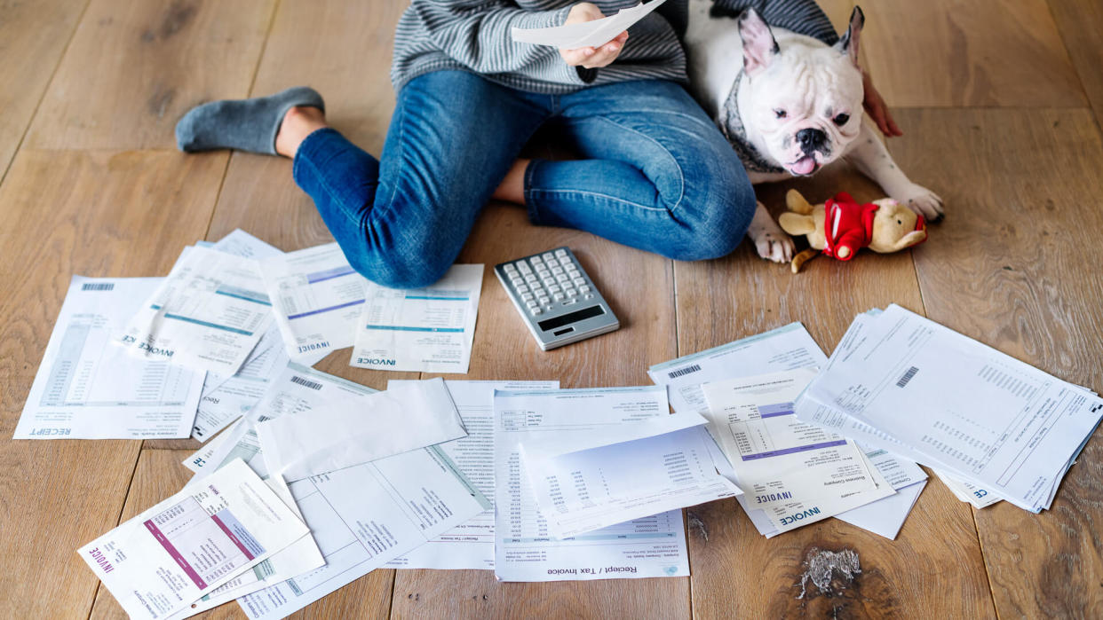 woman paying her bills