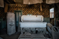 <p>It still features the abodes of the miners who inhabited it more than 100 years ago. (Photo: Matthew Christopher — Abandoned America/Caters News) </p>