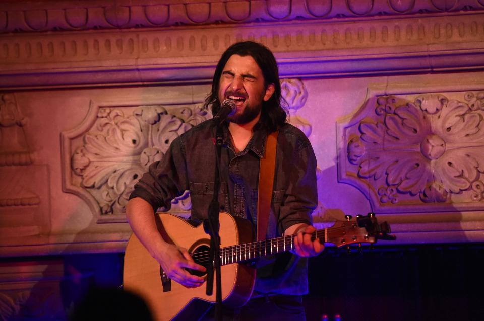 NEW YORK, NEW YORK - JUNE 10: Musician Noah Kahan performs at Rose Bar Sessions at Gramercy Park Hotel on June 10, 2019 in New York City. (Photo by Ilya S. Savenok/Getty Images for Rose Bar )