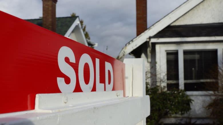 Applications open for 1st-time B.C. homebuyers loan