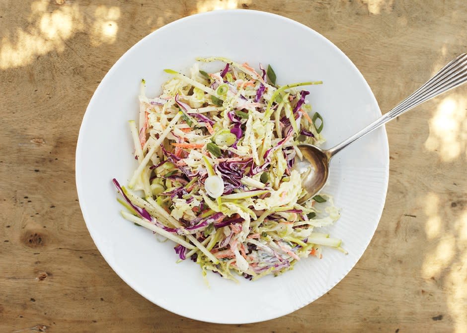 Coleslaw with Apple and Yogurt Dressing