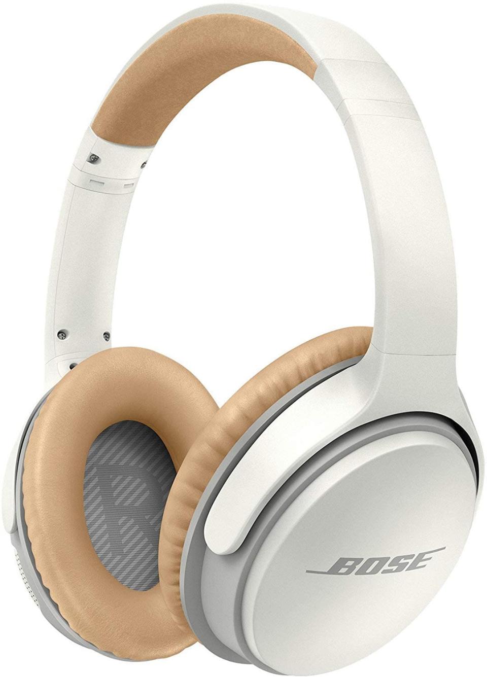 Bose SoundLink around-ear wireless headphones II. Image via Amazon.