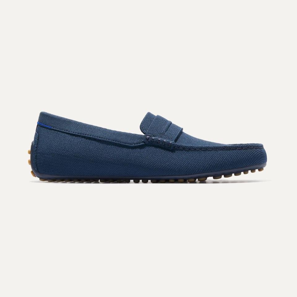 <p><a href="https://go.redirectingat.com?id=74968X1596630&url=https%3A%2F%2Frothys.com%2Fproducts%2Fmens-driving-loafer-navy&sref=https%3A%2F%2Fwww.townandcountrymag.com%2Fstyle%2Fmens-fashion%2Fg43918185%2Fbest-casual-shoes-for-men%2F" rel="nofollow noopener" target="_blank" data-ylk="slk:Shop Now;elm:context_link;itc:0;sec:content-canvas" class="link ">Shop Now</a></p><p>The Driving Loafer</p><p>rothys.com</p><p>$189.00</p>