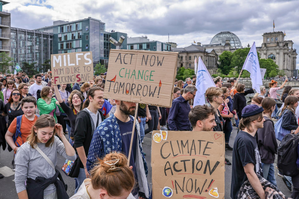 An der Demonstration in Berlin nahmen nach ersten Schätzungen der Polizei mehr als 5000 Teilnehmerinnen und Teilnehmern teil (Bild: Omer Messinger/Getty Images)