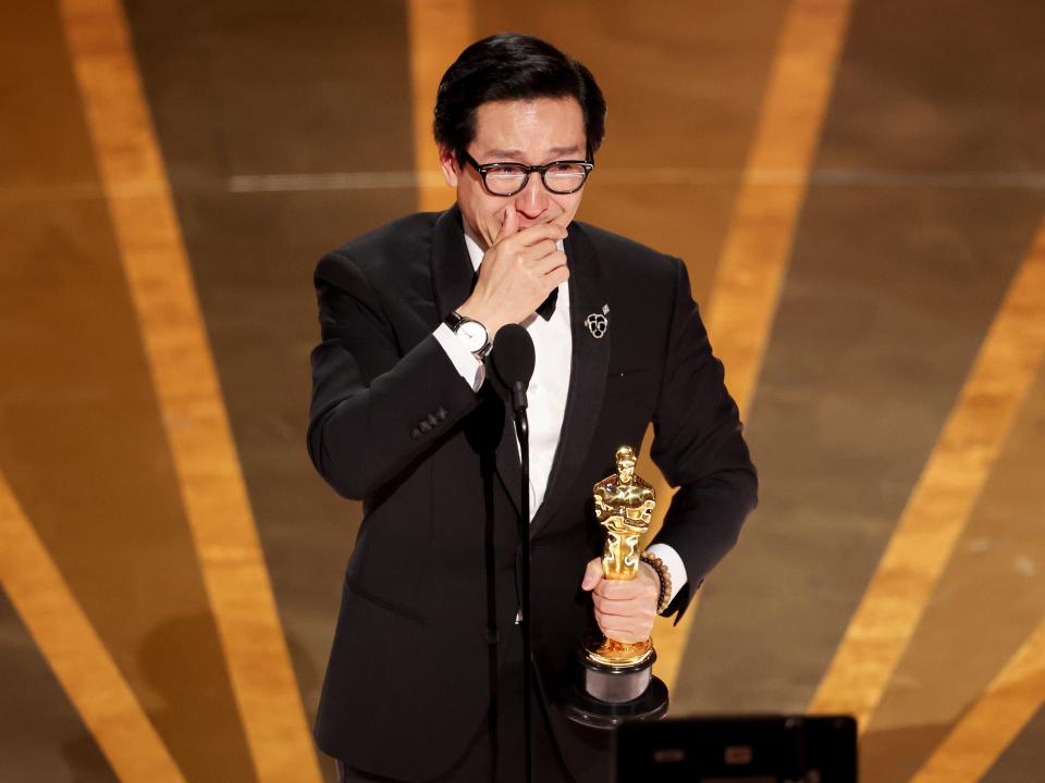 Ke Huy Quan wins the Oscar for best supporting actor in 2023