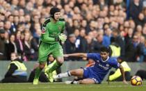 Britain Football Soccer - Chelsea v Arsenal - Premier League - Stamford Bridge - 4/2/17 Arsenal's Petr Cech in action with Chelsea's Diego Costa Action Images via Reuters / John Sibley Livepic