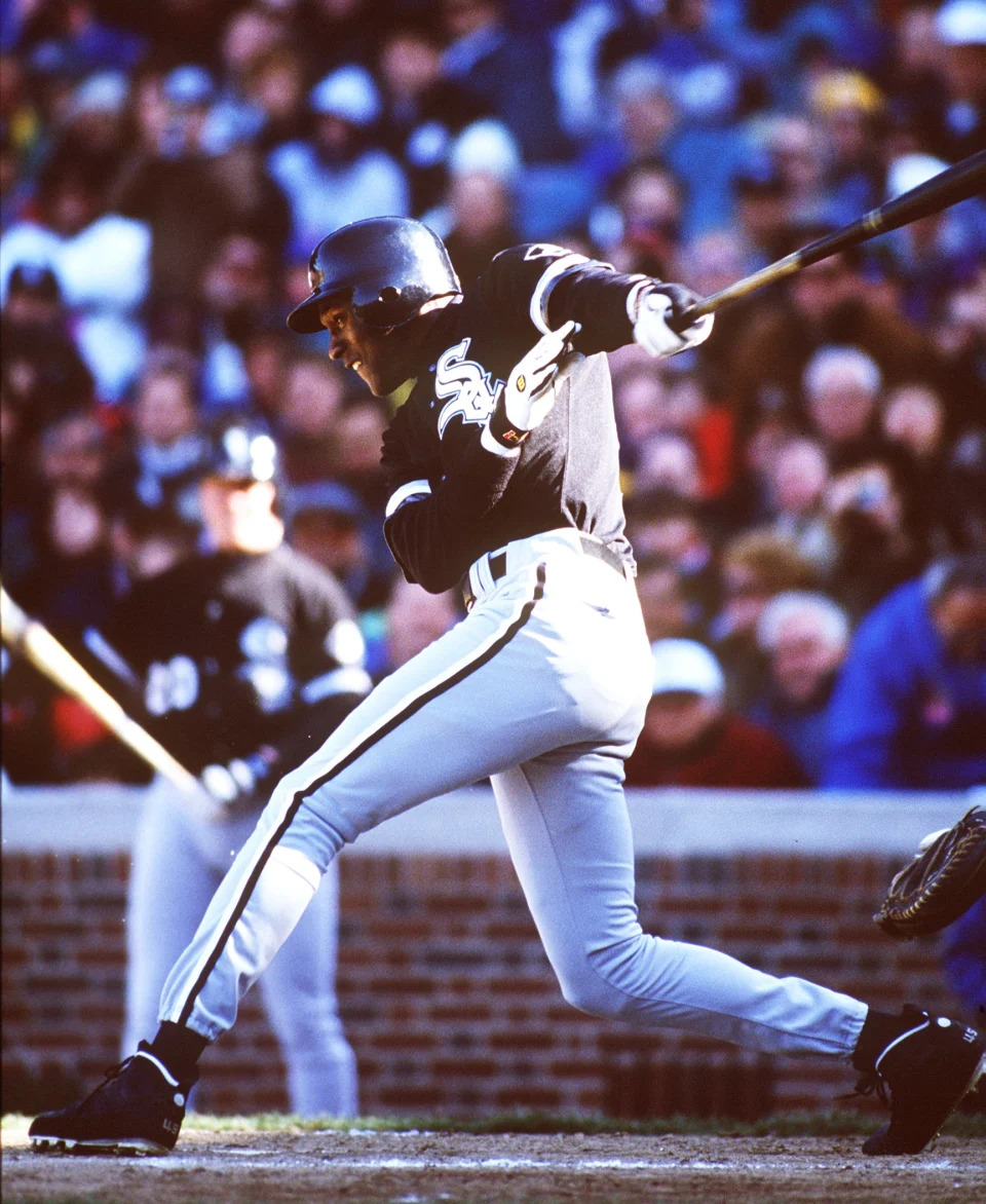 Durante su retiro temporal, Michael Jordan se dedicó a jugar en las ligas menores de béisbol. (Foto: Jonathan Daniel/ALLSPORT)