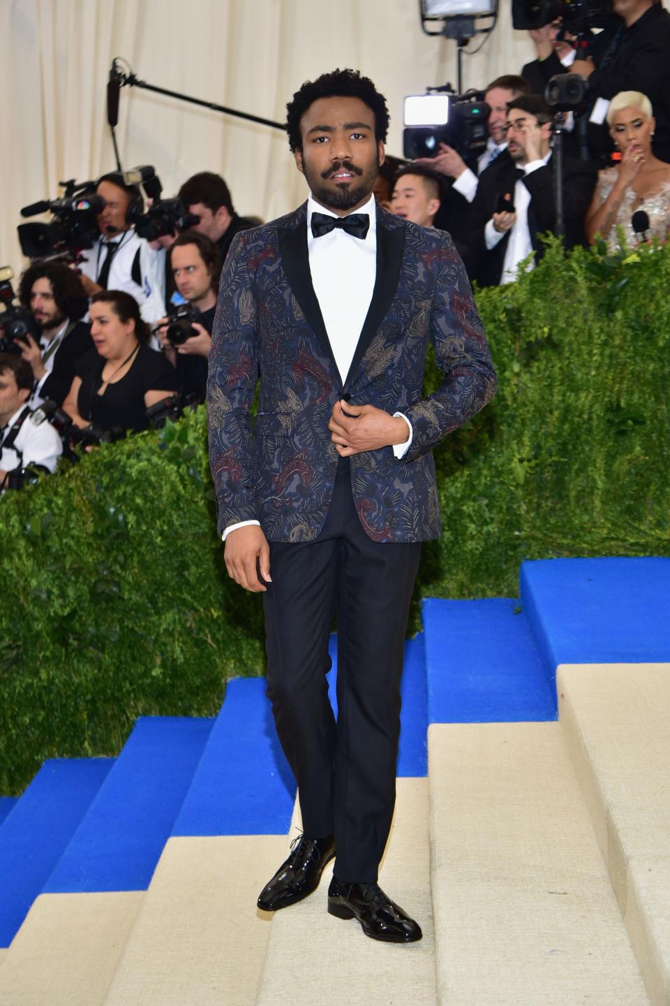 <h1 class="title">Donald Glover in Burberry</h1><cite class="credit">Photo: Getty Images</cite>