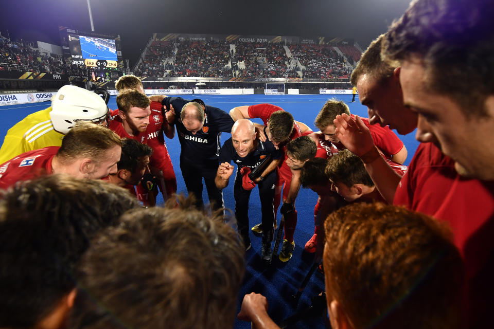 Kerry gives the team a talk after their win during the Men's Hockey World Cup Cross-over match between England and New Zealand in December 2018 in India. (Photo by Charles McQuillan/Getty Images for FIH)